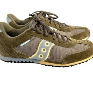 Y2K Vintage Saucony Olive Athletic Shoes